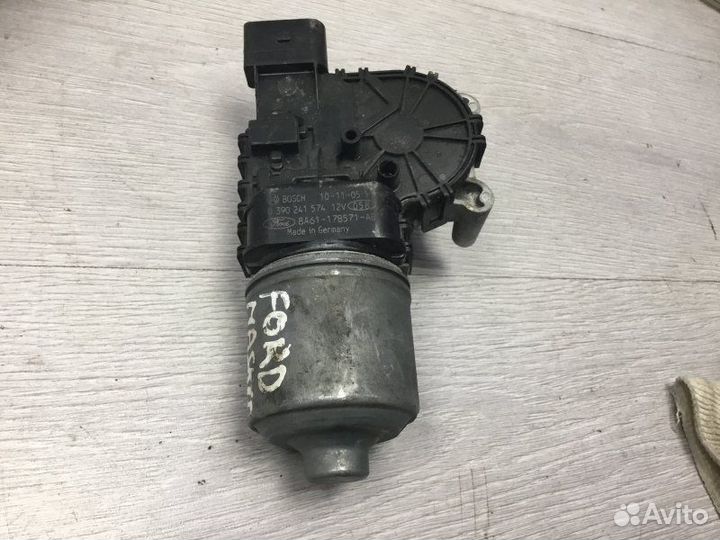 Двигатель стеклоочистителя моторчик дворников Ford