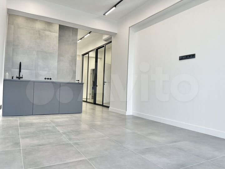 2-к. квартира, 68 м², 10/18 эт.