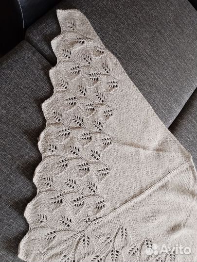 Шаль с ажурной каймой