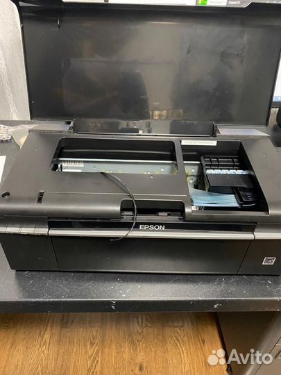 Цветной струйный принтер epson L805 на запчасти