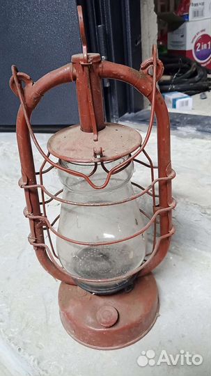 Керосиновый фонарь