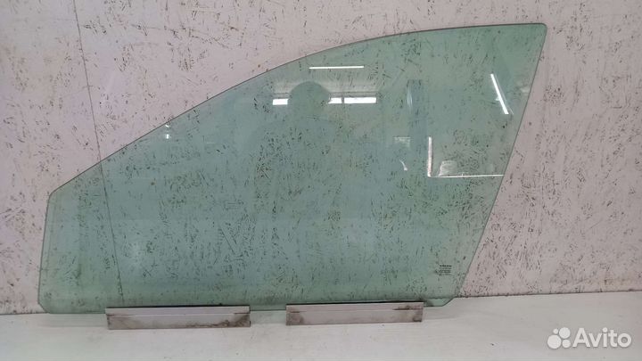 Стекло передней левой двери Volvo XC90
