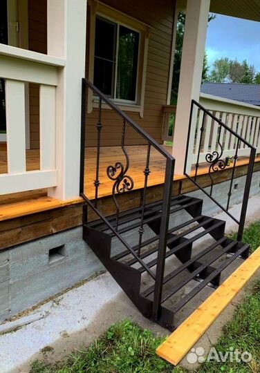 Металлокаркас для лестницы 