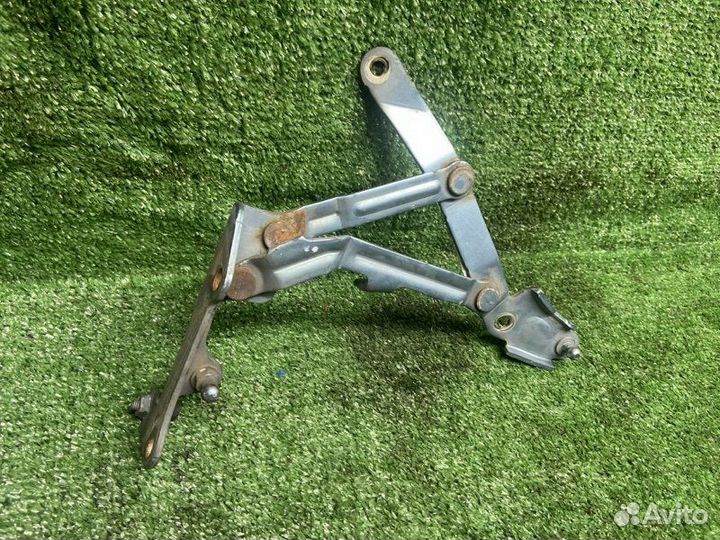 Петля двери задняя левая Mitsubishi Lancer 10