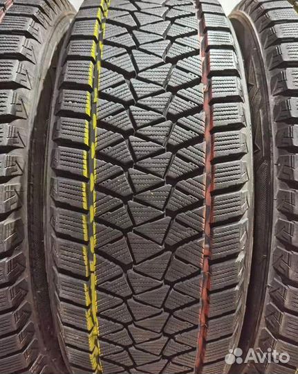 Bridgestone Blizzak DM-V2 225/65 R17 99T