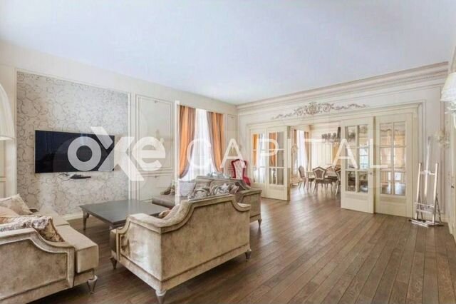 6-к. квартира, 320 м², 1/7 эт.