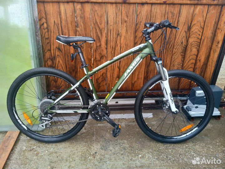 Велосипед Jamis