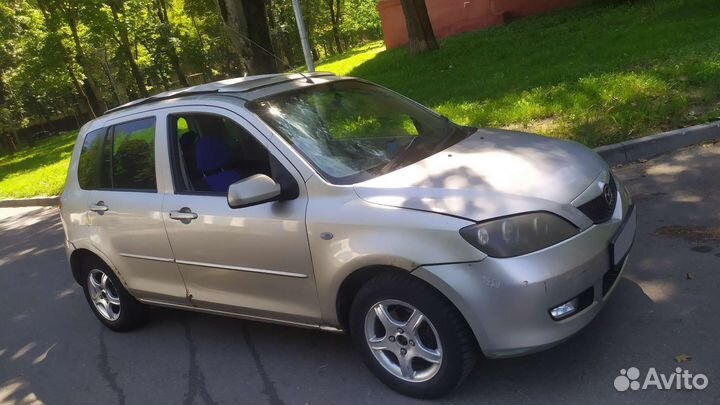 Mazda Demio 1.3 AT, 2002, 281 575 км