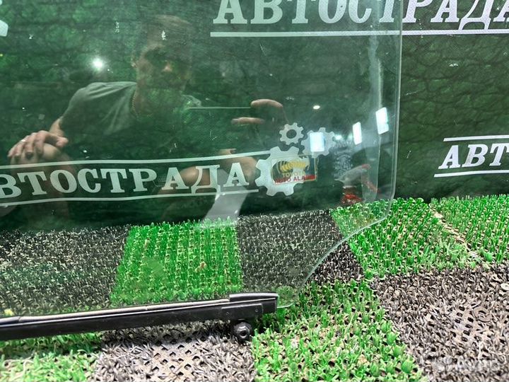 Стекло двойное переднее левое Toyota Alphard