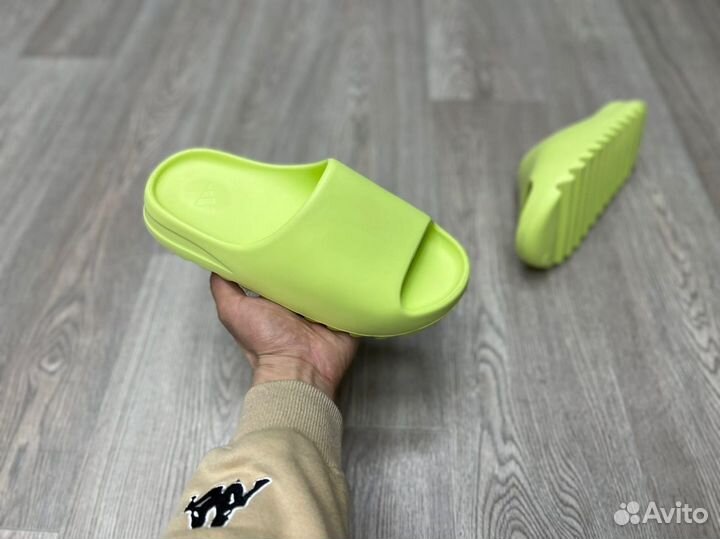 Сланцы Adidas Yeezy Slide Glow Green (36-45)