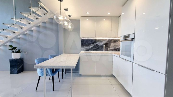 3-к. апартаменты, 80 м², 2/26 эт.