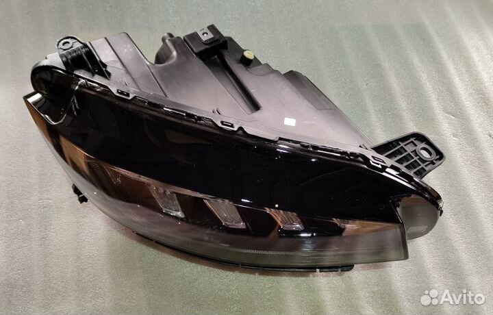 Фара Новая левая правая Geely Atlas PRO