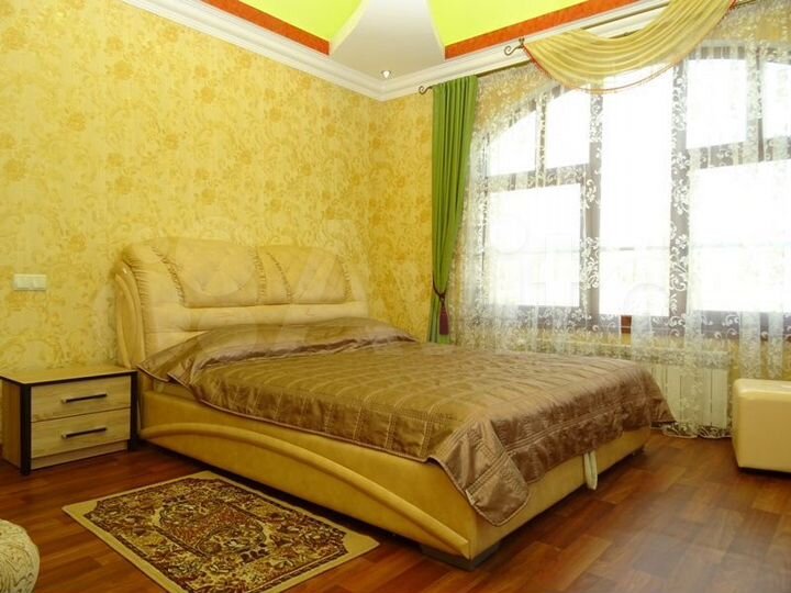 Комната 18 м² в 3-к., 2/2 эт.