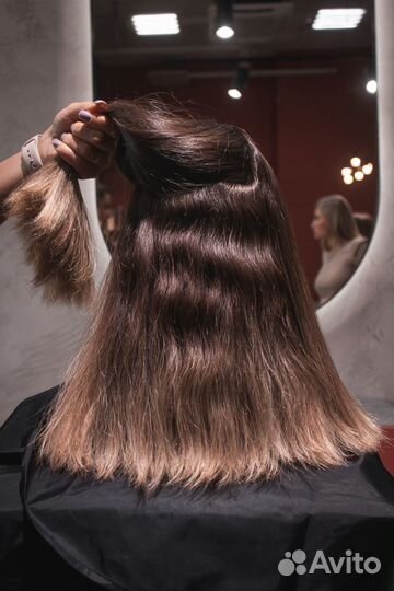 Кератиновое выпрямление волос