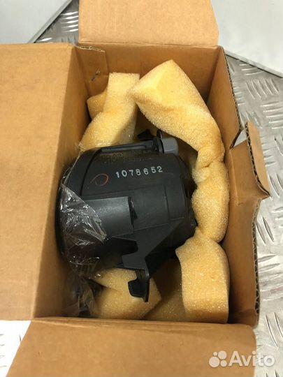 Фара противотуманная (правая ) depo