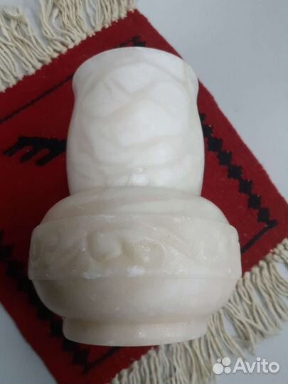 Мраморная ваза