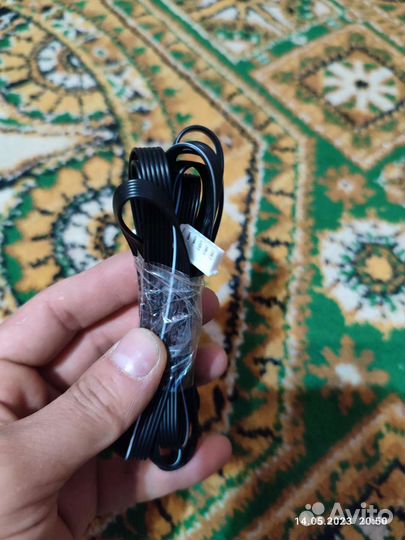 Кабель для компьютера