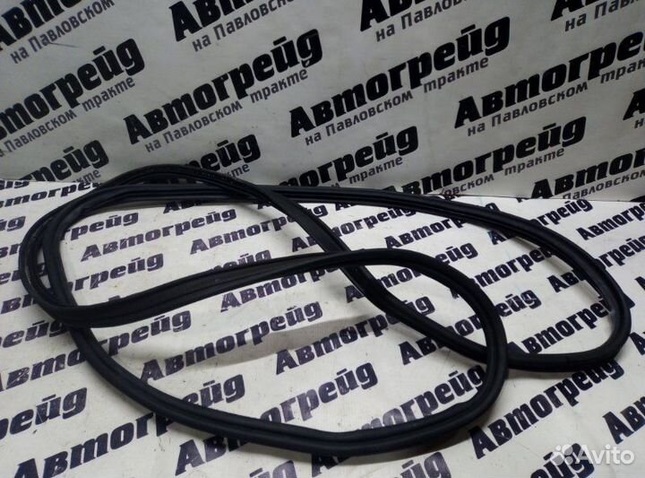 Уплотнительная резинка багажника Audi Q5 8RB cdnc