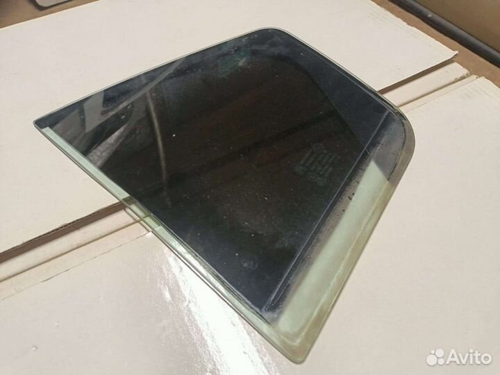 Форточка задняя левая Chevrolet Cruze