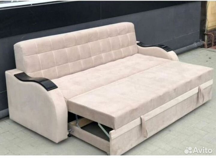 Прямой диван на заказ