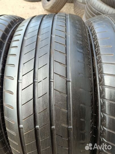 Bridgestone Alenza 001 245/50 R19