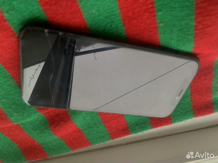 iPhone Xr, 128 ГБ