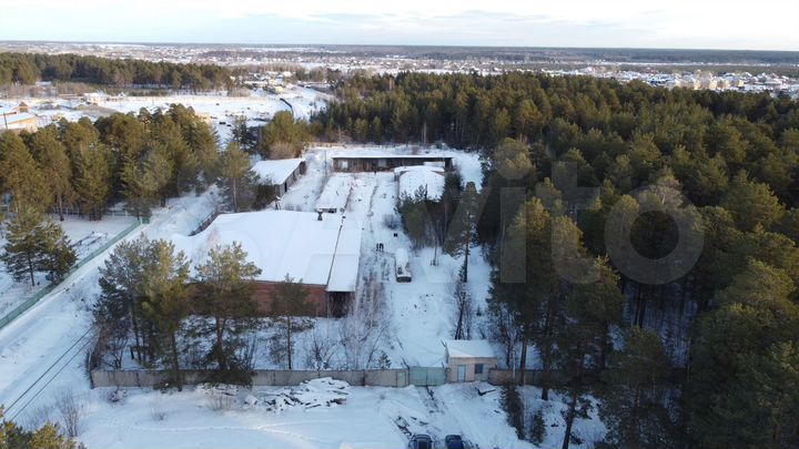 Склад, 2447 м²