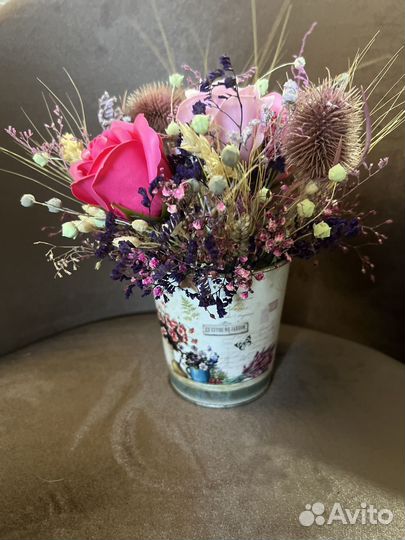 Розы в подарок