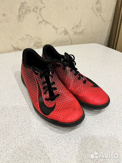 Бутсы nike для зала