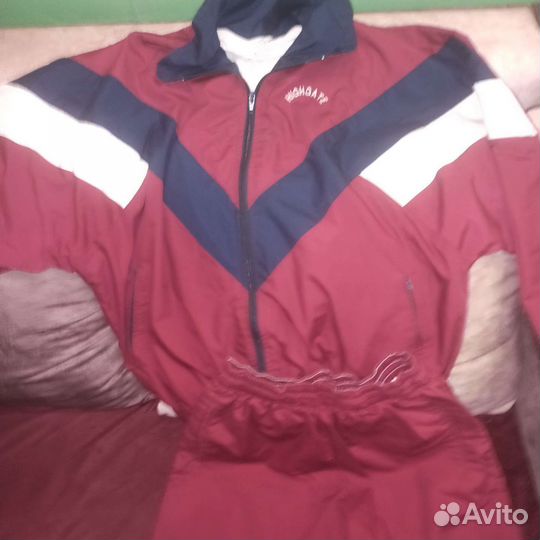 Спортивный костюм