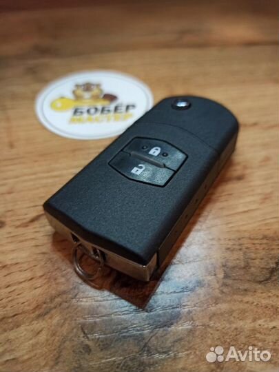 Ключ Mazda 2 кнопки