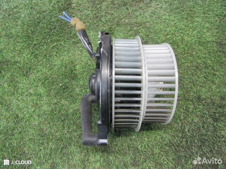 Мотор печки на toyota estima ACR40W 2AZ-FE