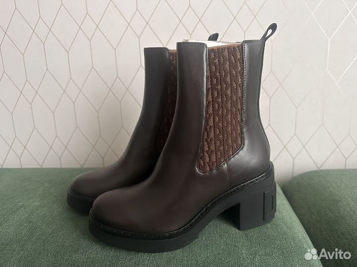 Dkny ботинки кожаные 36 оригинал