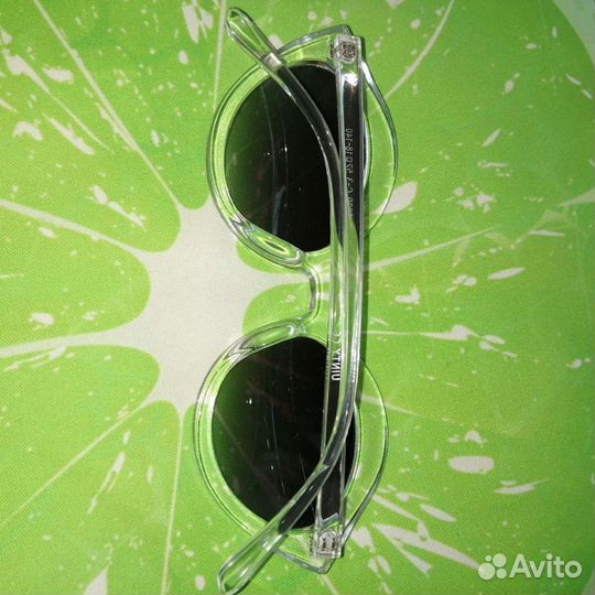 Солнцезащитные очки