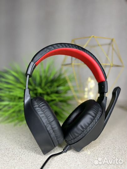Игровые наушники с микрофоном