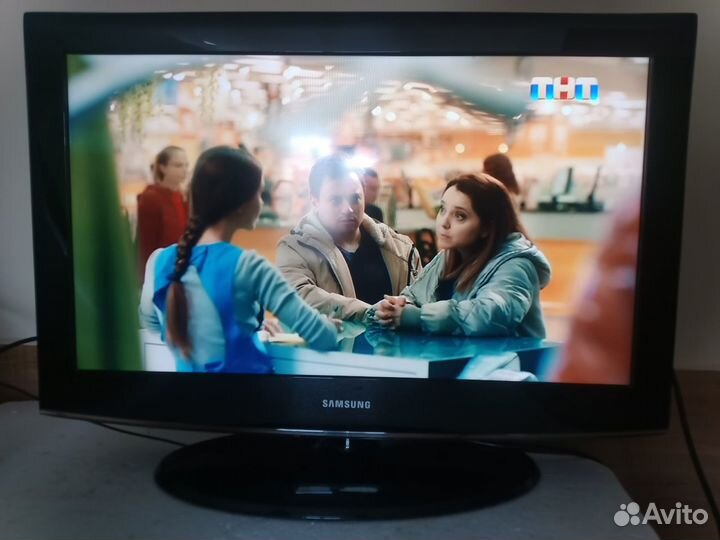 LCD тв samsung LE32A451