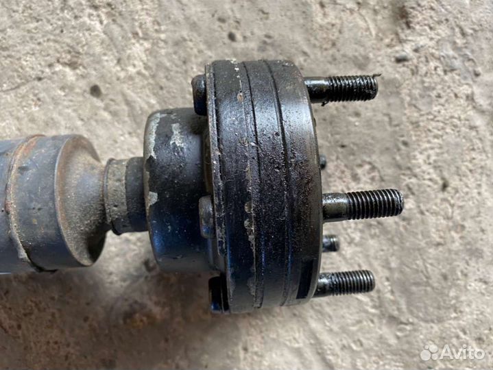 Карданный вал BMW 5 E39