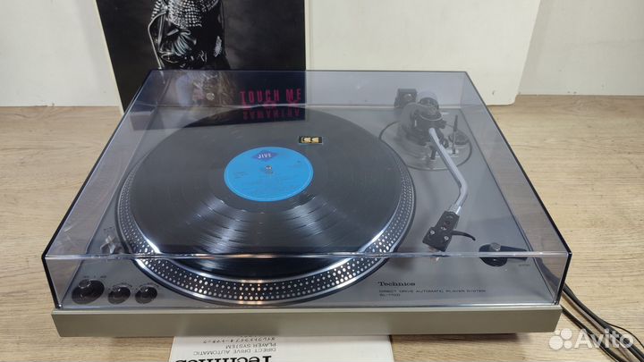 Проигрыватель винила Technics SL-1700. Made Japan