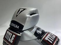 Боксерские перчатки title Platinum Silver