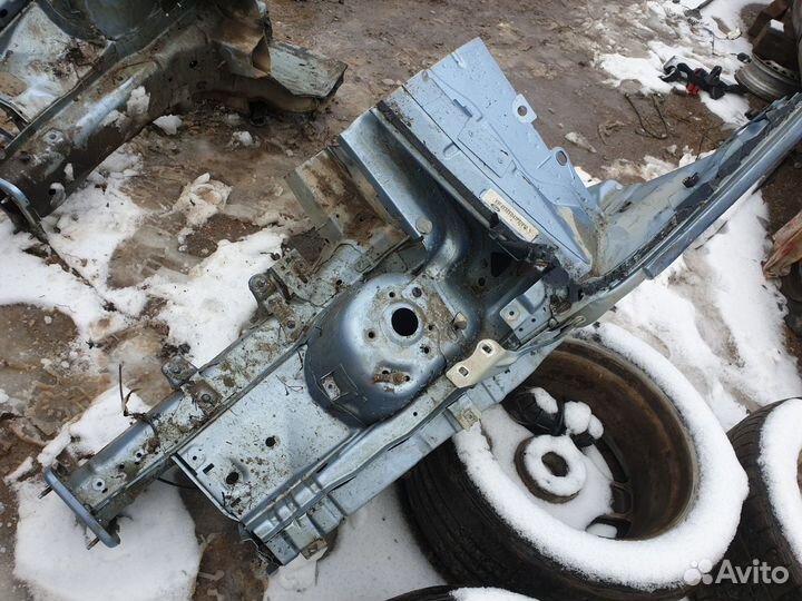 Лонжерон передний левый четверть Ford Focus 2 ff2