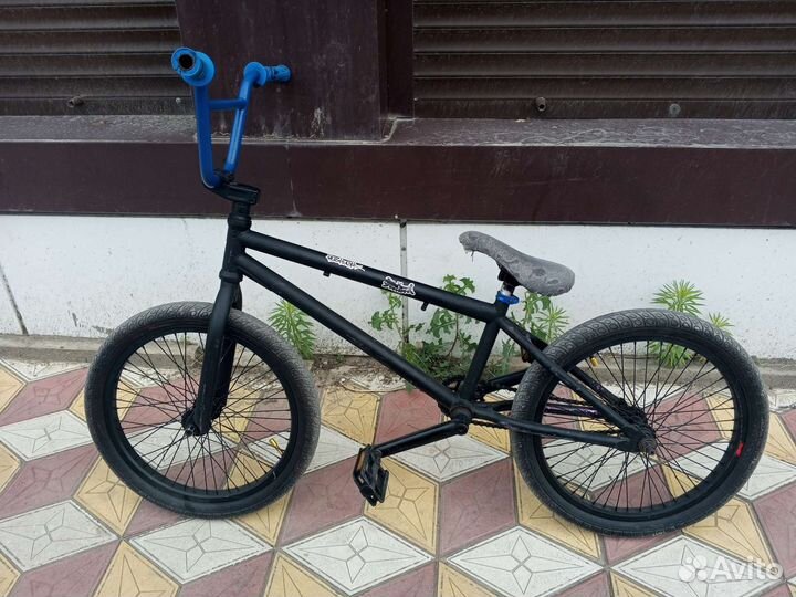 Трюковой велосипед bmx