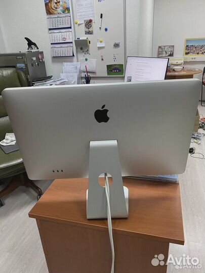 Монитор Apple Cinema 27