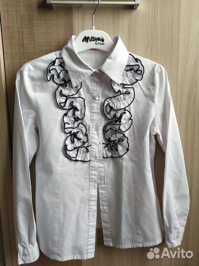 Школьная блузка 134, 2+1 штуки