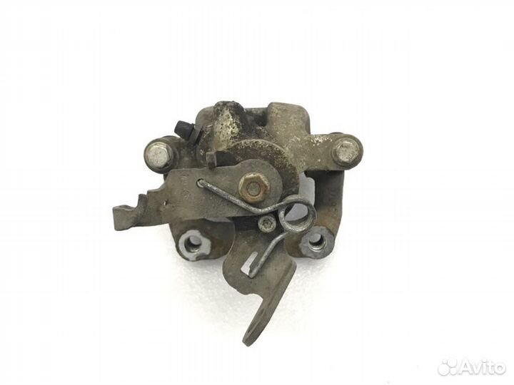 Суппорт тормозной задний левый Skoda Octavia 1.6