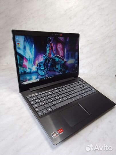 Мощный и быстрый Lenovo/Ryzen 3/озу 8гб/SSD
