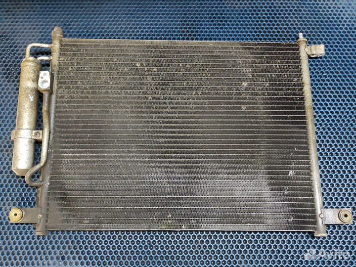 Радиатор кондиционера chevrolet aveo t200