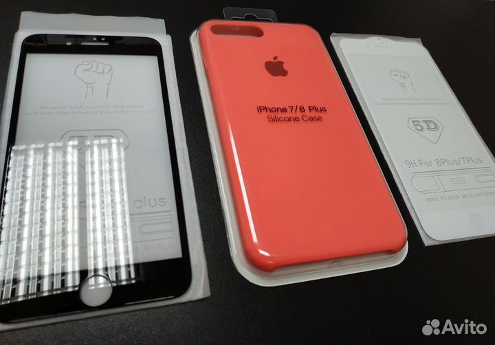 При любом ремонте iPhone (чехол+стекло)