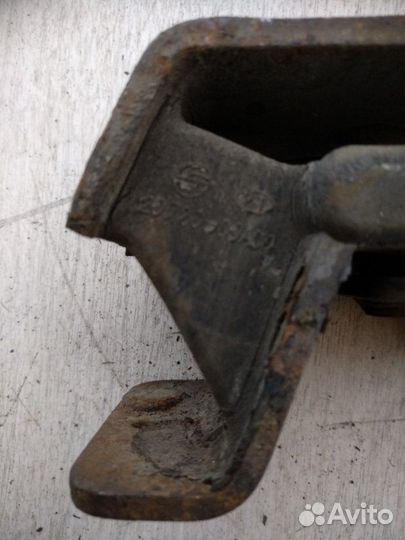 Опора двигателя Ssangyong Kyron 2 D20DT 2008