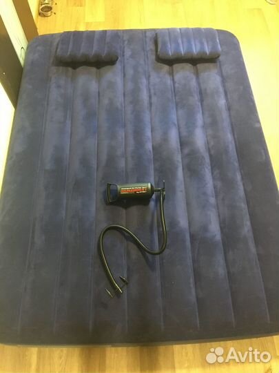 Надувной матрас intex