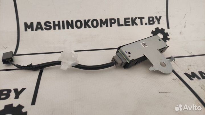 Антенна Toyota Land Cruiser 300 V35afts 2021